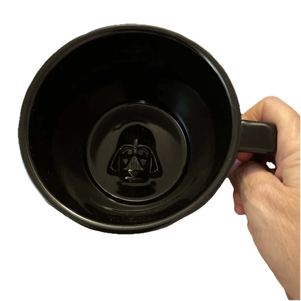 HALLMARK Raised DARTH VADER Mask In Coffee‎ Soup Mug 20 Oz Large Star Wars Black